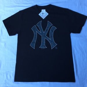 NY YANKEES MLB T-shirt